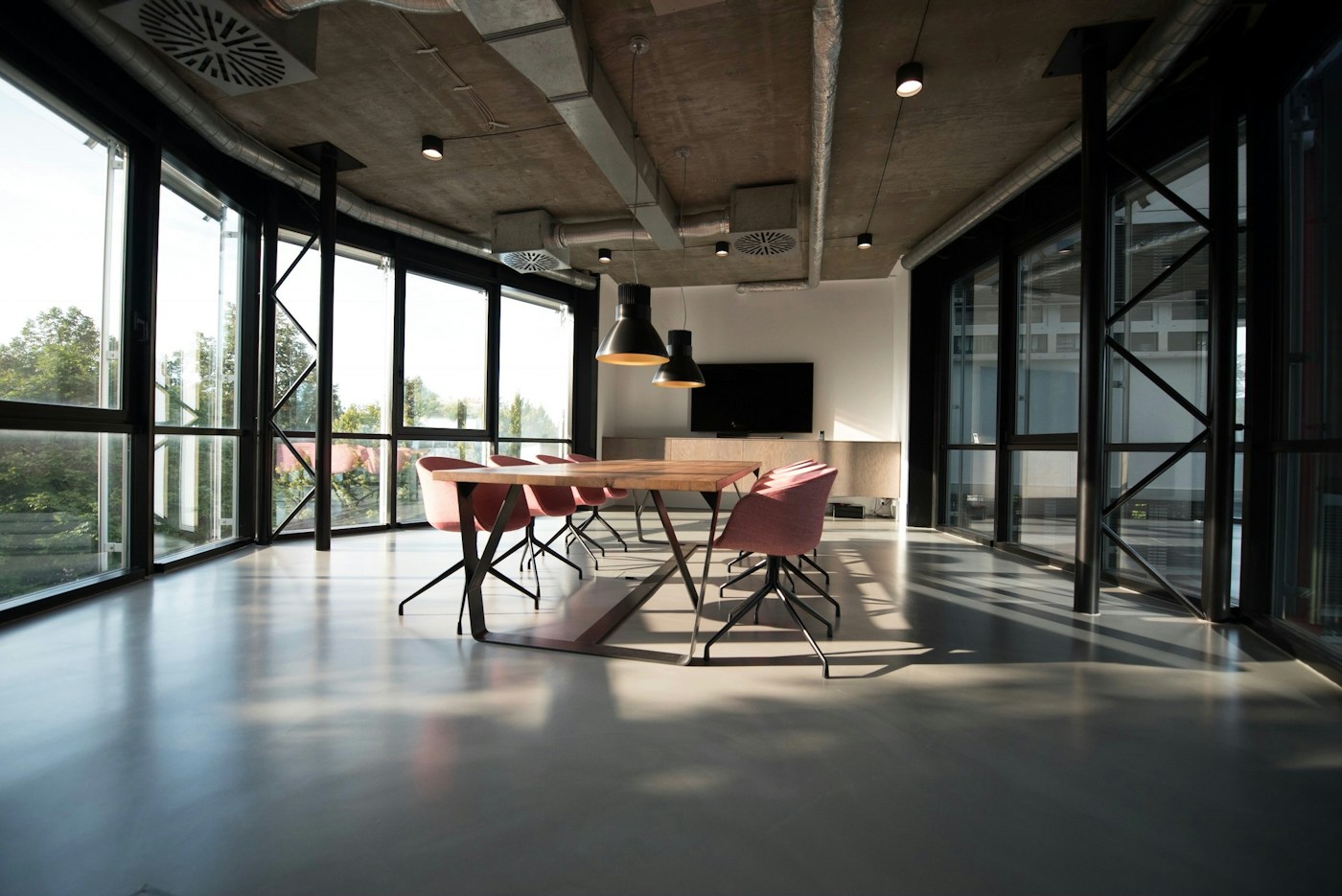 Clean, contemporary office workplace